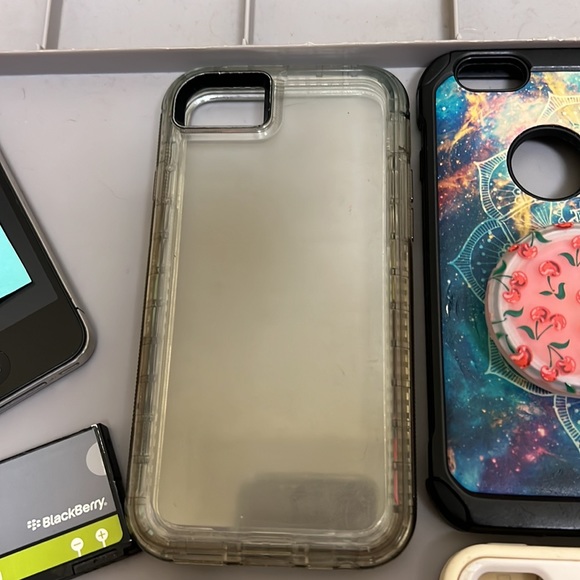 Cell Phone Accessories available with electronic purchase! - Picture 12 of 16